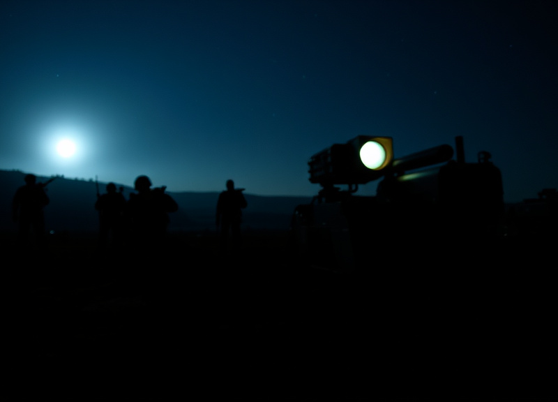First Combat Deployments and Allied Efforts